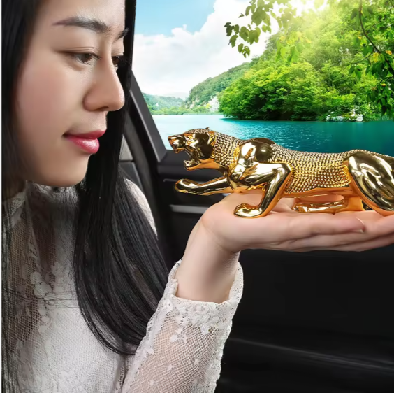 Elegant Modern Animal Home Décor TrendyZone